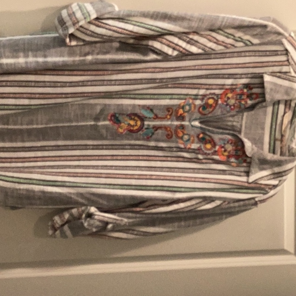 Soft Surroundings Gray Tunic with Embroidered Sleeves